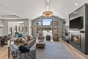 375 Pinehurst Dr, Nekoosa, WI 54457 - Photo 13