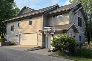 6833 Phil Lewis Way, Middleton, WI 53562 - Photo 63