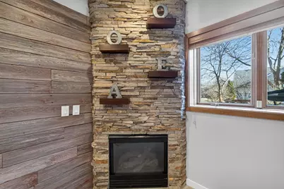 6833 Phil Lewis Way, Middleton, WI 53562 - Photo 43