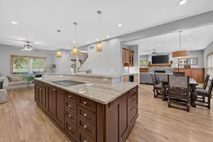 6833 Phil Lewis Way, Middleton, WI 53562 - Photo 9
