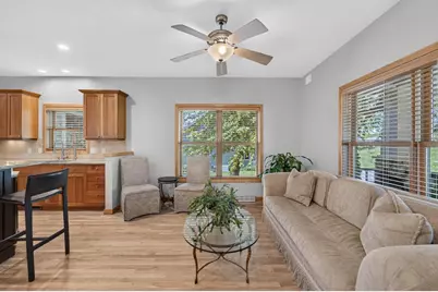 6833 Phil Lewis Way, Middleton, WI 53562 - Photo 5