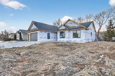 4247 Huntinghorne Drive, Janesville, WI 53546 - Photo 5