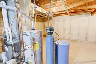 9 Oak Grove Dr, Madison, WI 53717 - Photo 11