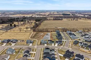 2565 Cobbler Rd, Fitchburg, WI 53711 - Photo 9