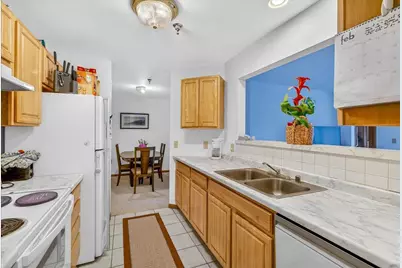 2320 Jackson Street #214, Stoughton, WI 53589 - Photo 9