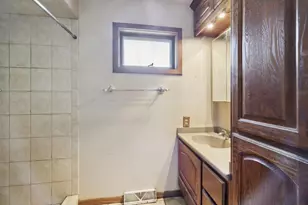 1100 Pflaum Rd, Madison, WI 53716 - Photo 23