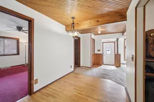 1100 Pflaum Rd, Madison, WI 53716 - Photo 15