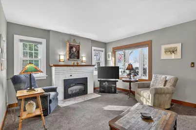 464 N Pine Street, Janesville, WI 53548 - Photo 7