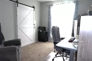 547 S 6th St, Janesville, WI 53536 - Photo 27