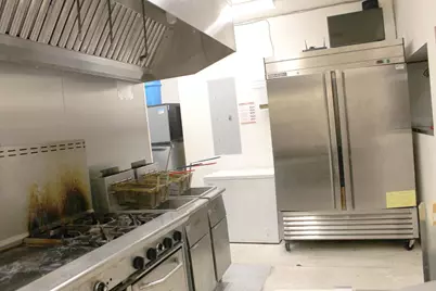 302 Railroad Street, Elroy, WI 53929 - Photo 25