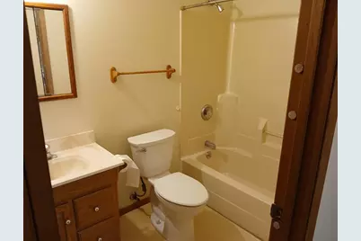 302 Railroad Street, Elroy, WI 53929 - Photo 33