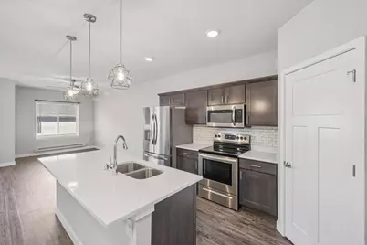 1601 N Windsor Avenue, Cottage Grove, WI 53527 - Photo 9