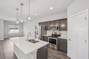 1601 N Windsor Ave, Cottage Grove, WI 53527 - Photo 9