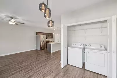 1601 N Windsor Avenue, Cottage Grove, WI 53527 - Photo 7