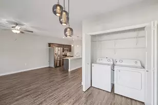 1601 N Windsor Ave, Cottage Grove, WI 53527 - Photo 7