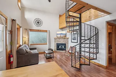 W9350 County Road V, Poynette, WI 53955 - Photo 13