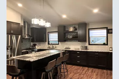 212 Ridgeview Lane, Columbus, WI 53925 - Photo 9