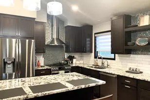 212 Ridgeview Ln, Columbus, WI 53925 - Photo 11