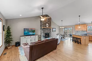 70 Meme Ln, Reedsburg, WI 53959 - Photo 3