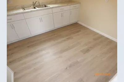 1122 White Avenue, Beloit, WI 53511 - Photo 9