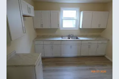 1122 White Avenue, Beloit, WI 53511 - Photo 7