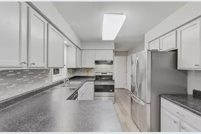 6218 Sandstone Drive, Madison, WI 53719 - Photo 11