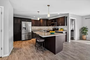 7115 Reston Heights Dr, Madison, WI 53718 - Photo 7