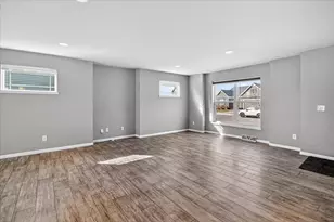 7115 Reston Heights Dr, Madison, WI 53718 - Photo 15