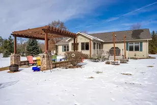 W5295 Sunny Ln, New Lisbon, WI 53950 - Photo 45