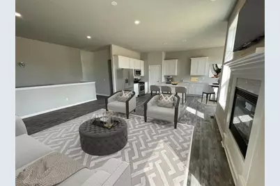 811 Sarah Street, Belleville, WI 53508 - Photo 7