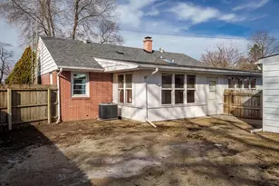 1728 Henderson Ave, Beloit, WI 53511 - Photo 9