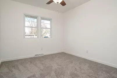 1728 Henderson Avenue, Beloit, WI 53511 - Photo 33