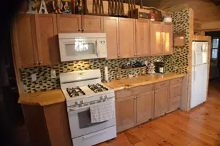 136 Hickory Nut Ln, Edgerton, WI 53534 - Photo 9