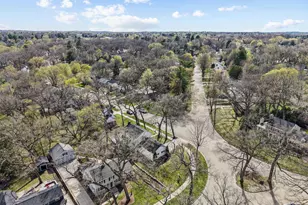 811 Hiawatha Dr, Madison, WI 53711 - Photo 77