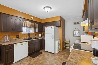 2117 S Arch Street, Janesville, WI 53546 - Photo 11