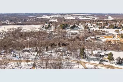 3341 N Chaucer Court, Janesville, WI 53545 - Photo 69