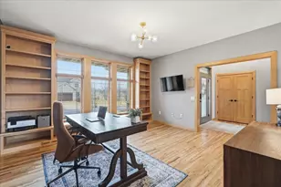 1918 Corinth Dr, Sun Prairie, WI 53590 - Photo 17