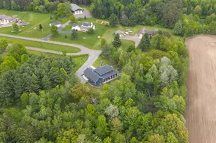 W6880 Maplewood Ln, Milford, WI 54451 - Photo 3