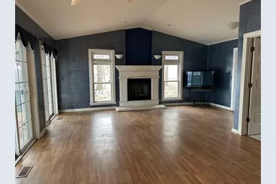 10488 N East Riverview Drive, Edgerton, WI 53534 - Photo 9