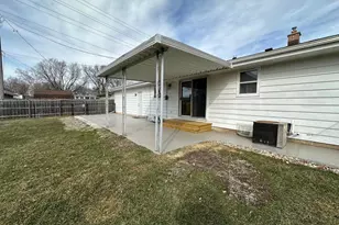 1918 Randolph Rd, Janesville, WI 53545 - Photo 35