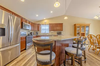 4939 Parkwood Drive, Milton, WI 53563 - Photo 7