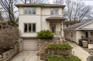 16 S Allen St, Madison, WI 53726 - Photo 1