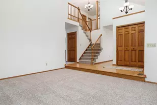 4013 Bordeaux Dr, Janesville, WI 53546 - Photo 3