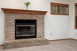 4013 Bordeaux Dr, Janesville, WI 53546 - Photo 9