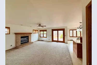 4013 Bordeaux Drive, Janesville, WI 53546 - Photo 3