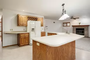 4013 Bordeaux Dr, Janesville, WI 53546 - Photo 15