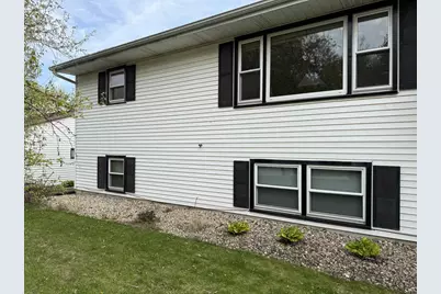 220-222 Lincoln Street, Brooklyn, WI 53521 - Photo 5