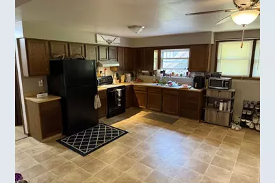 220-222 Lincoln Street, Brooklyn, WI 53521 - Photo 9
