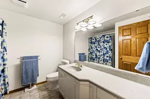 66 White Oaks Ln, Madison, WI 53711 - Photo 29