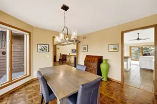 66 White Oaks Ln, Madison, WI 53711 - Photo 9